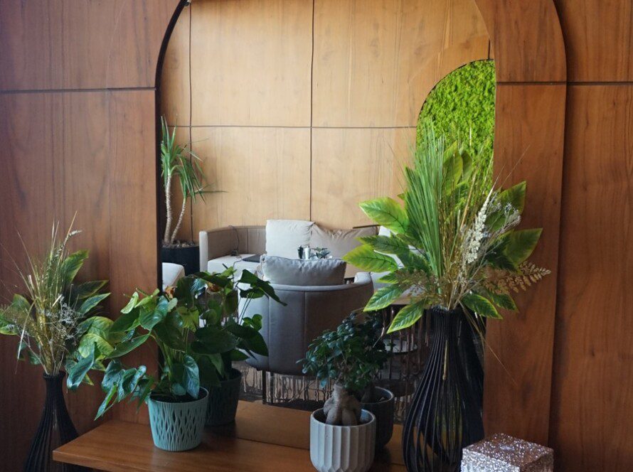 ديكورات واجهات خشبية لمطاعم