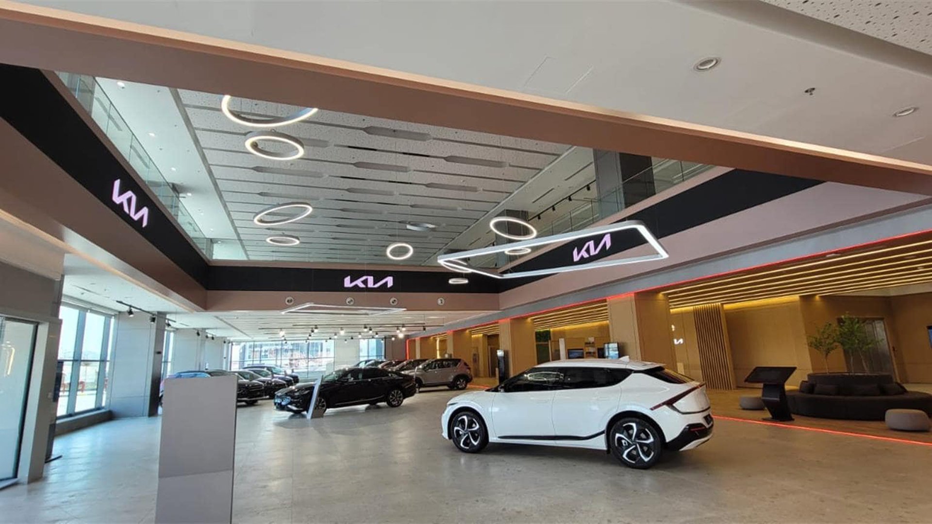 Brand showroom environment